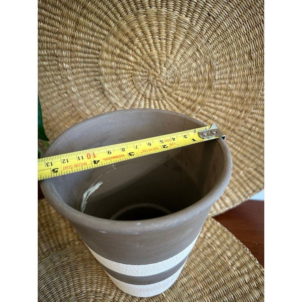 Bloom ceramics black, and white striped garden pot - Picture 4 of 11